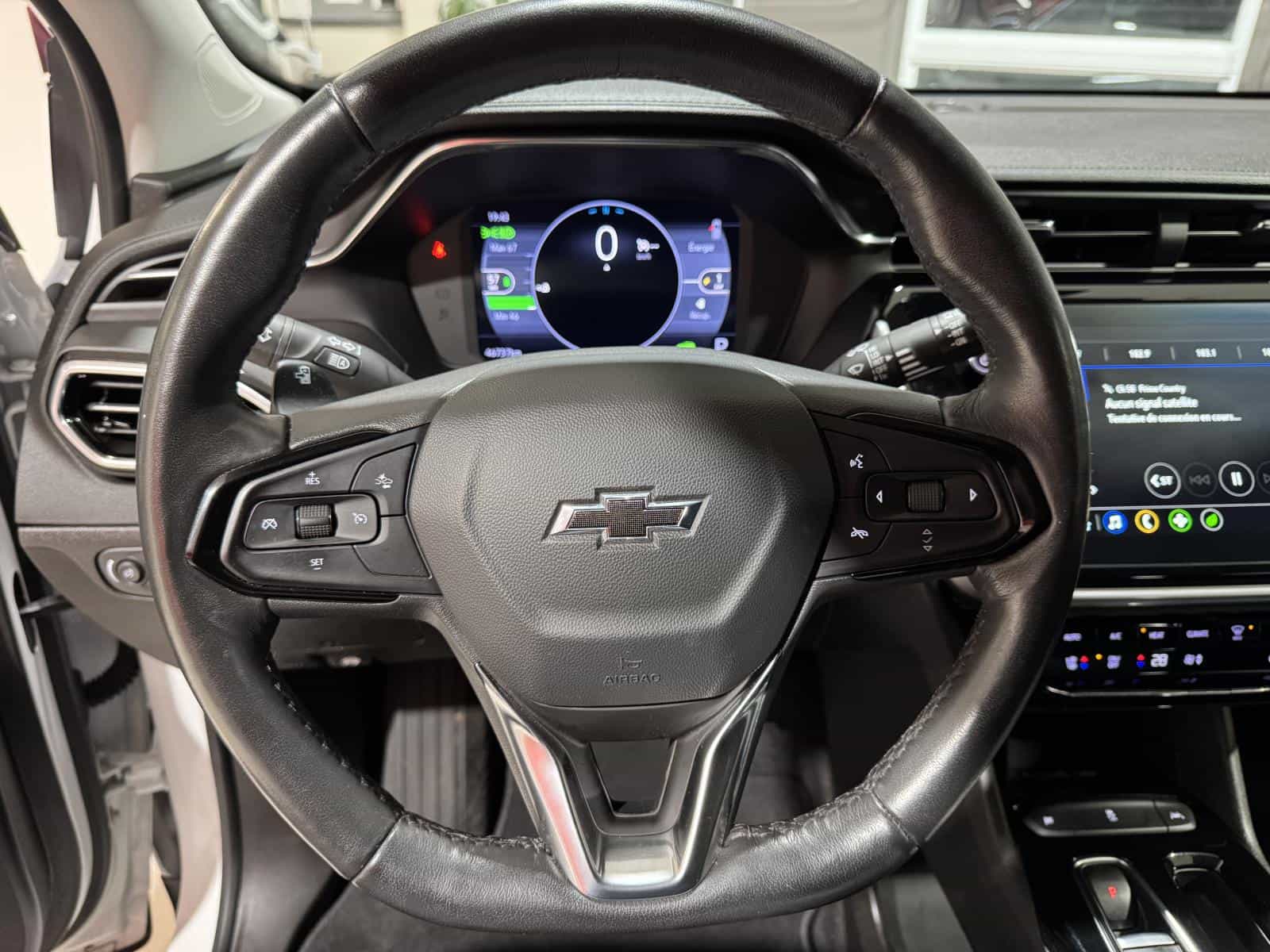 2023 Chevrolet Bolt EUV LT - Image 16