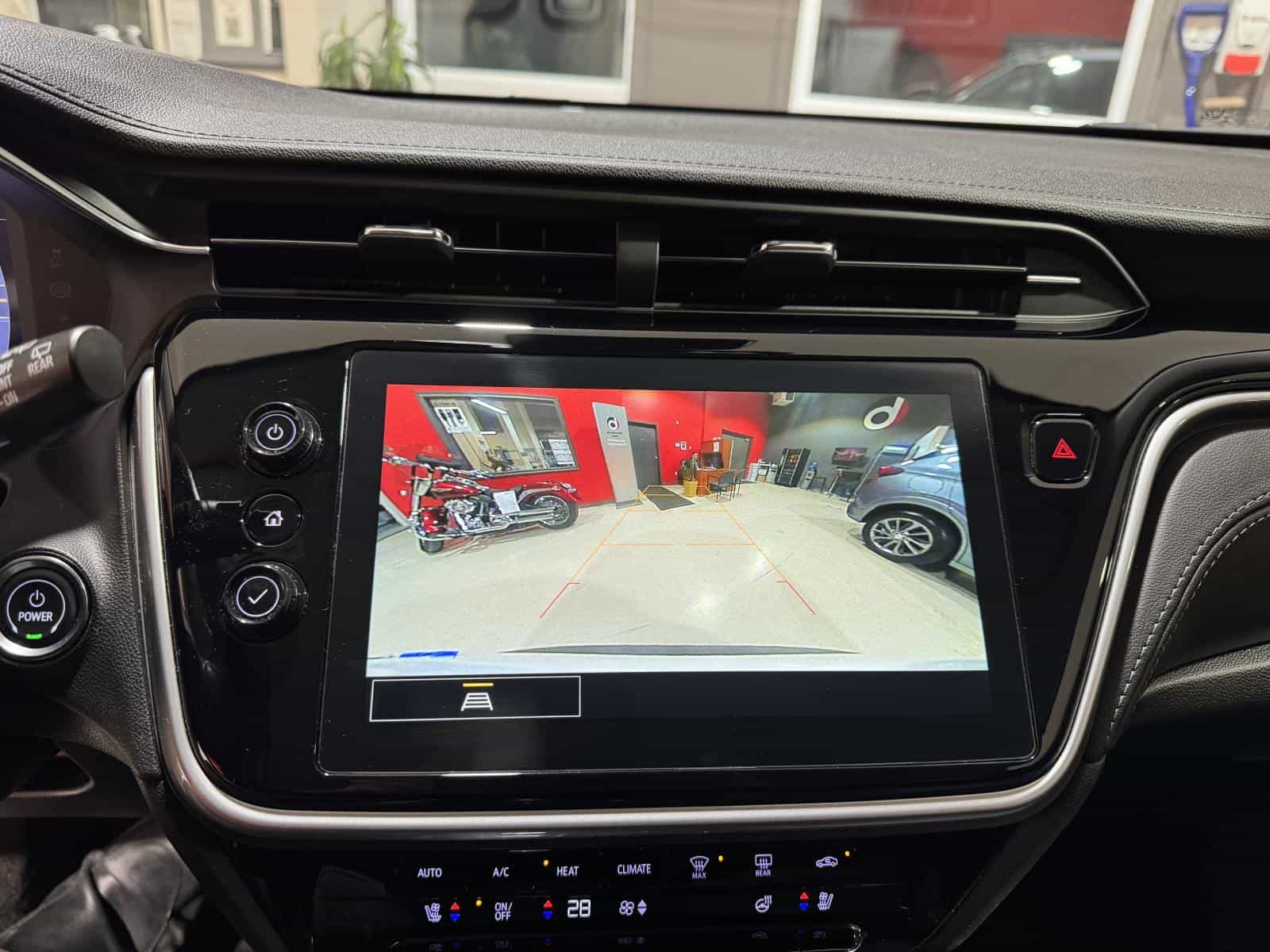 2023 Chevrolet Bolt EUV LT - Image 23