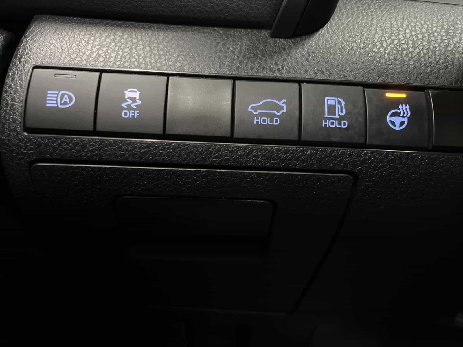 Image 12 Toyota Camry SE Hybrid 2023