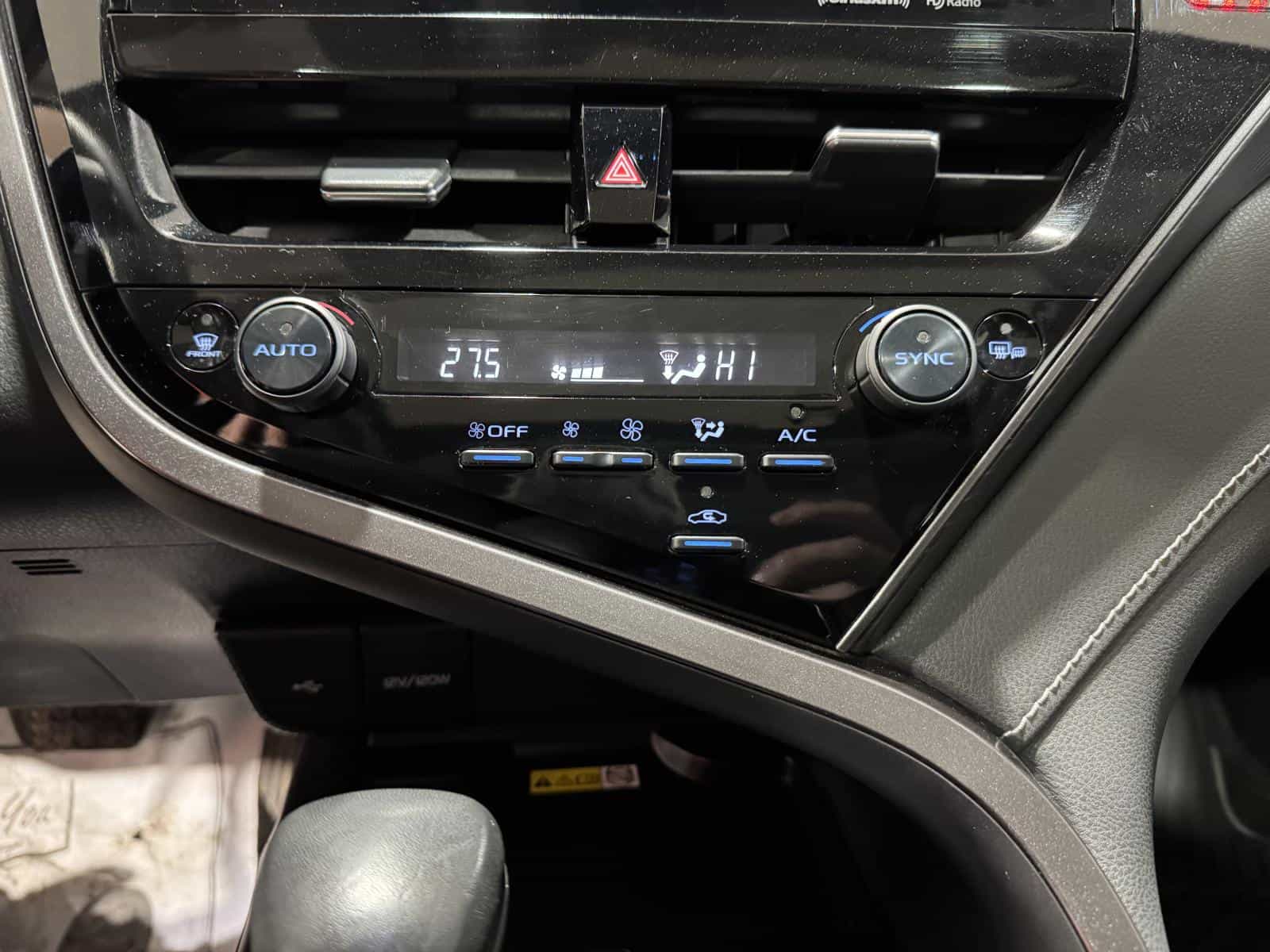 Image 24 Toyota Camry SE Hybrid 2023