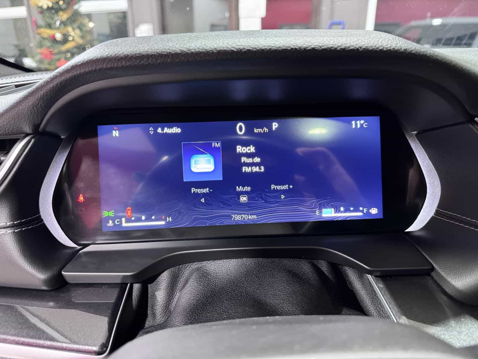 2023 Jeep Grand Cherokee Altitude 4x4 - Image 19