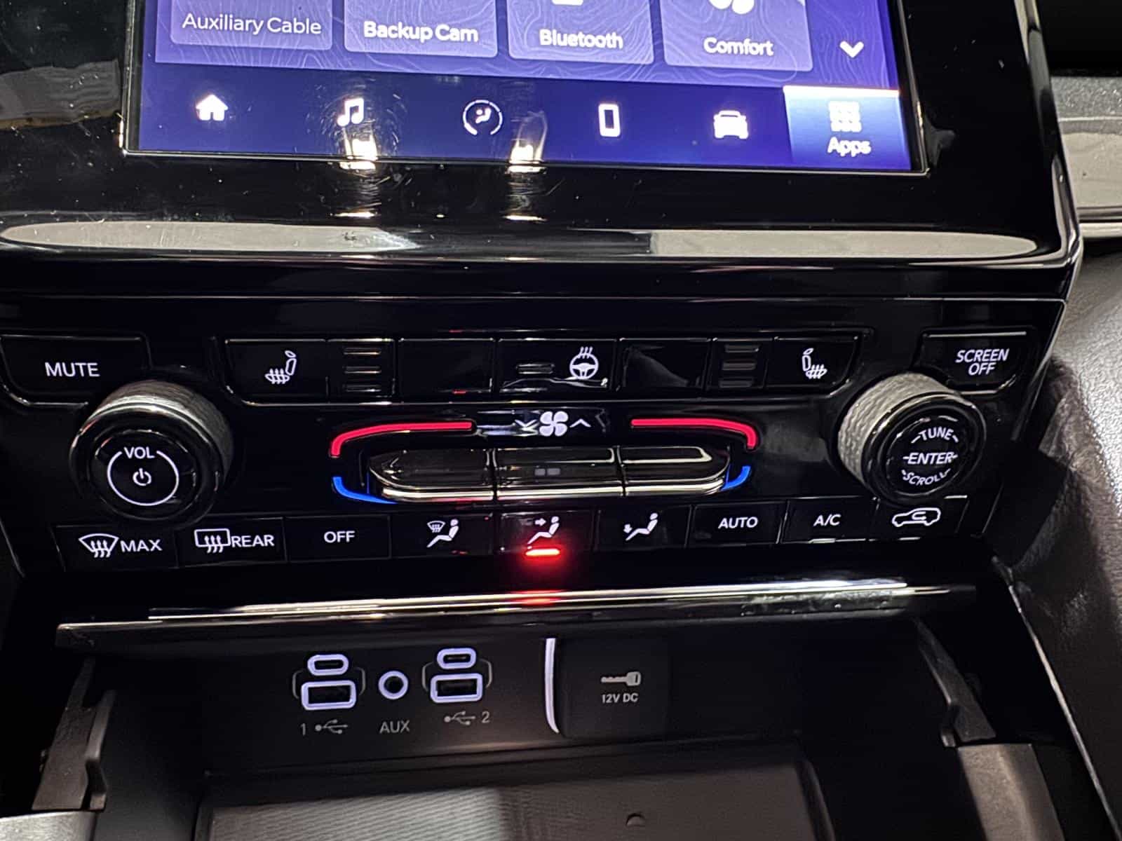 2023 Jeep Grand Cherokee Altitude 4x4 - Image 26