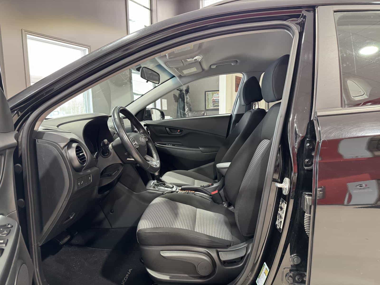 2020 Hyundai Kona Preferred - Image 14