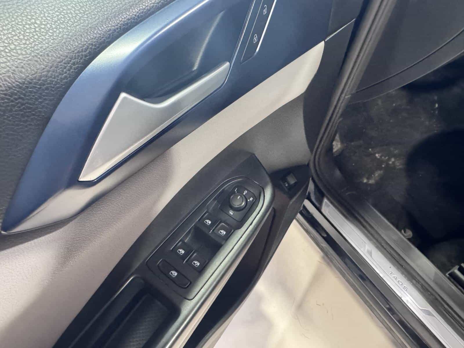 2022 Volkswagen Taos Comfortline - Image 16