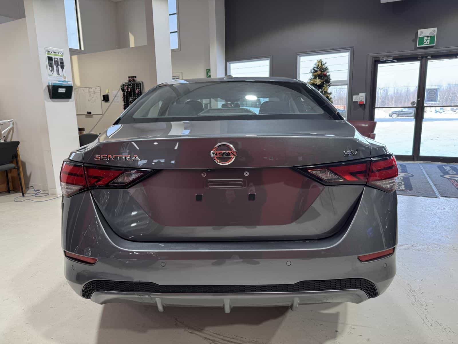 2021 Nissan Sentra SV - Image 5