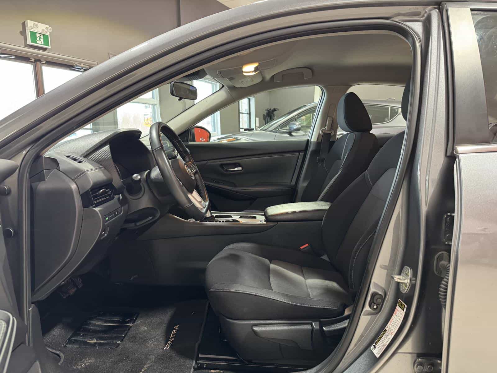 2021 Nissan Sentra SV - Image 14