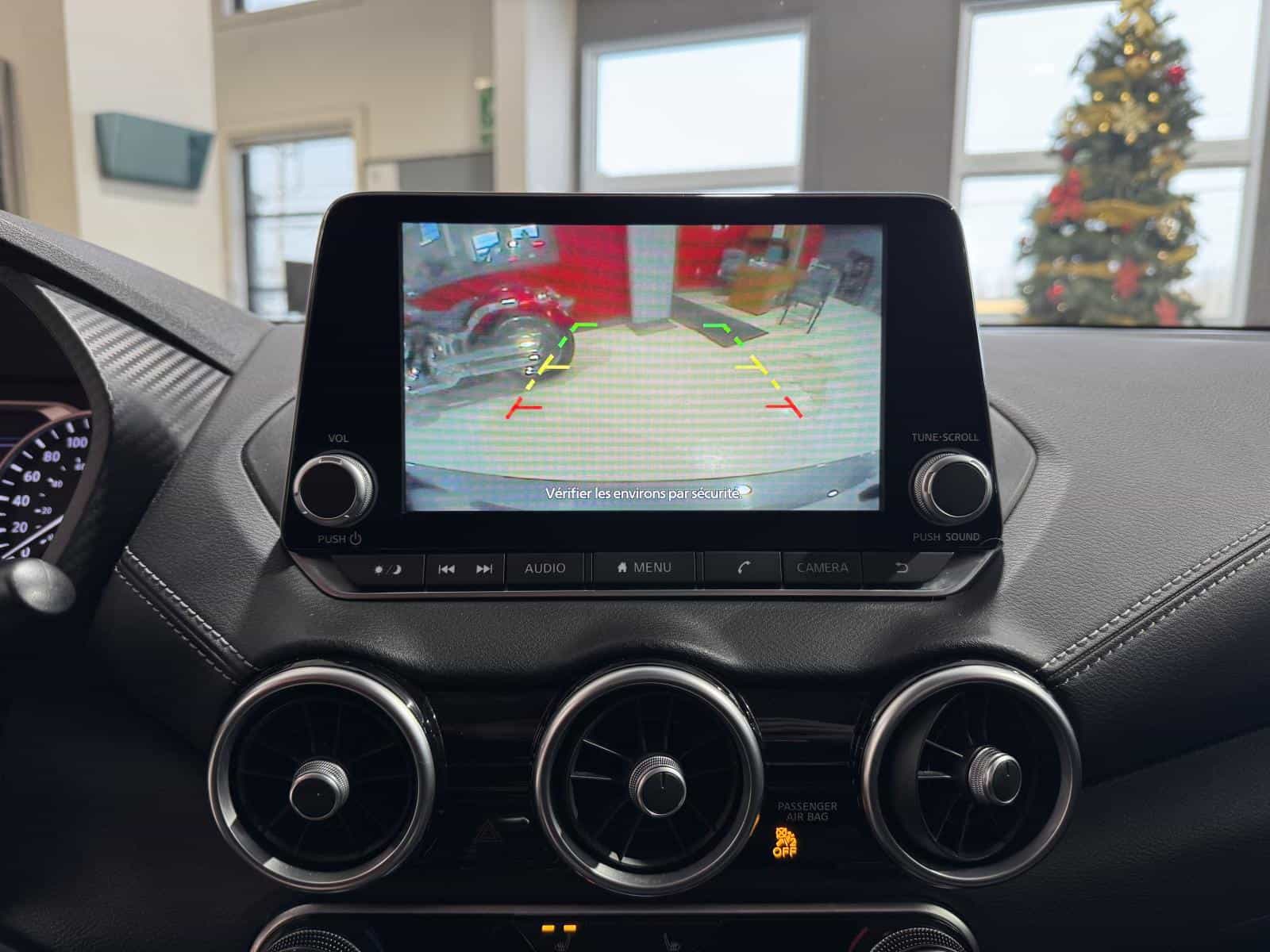 2021 Nissan Sentra SV - Image 22