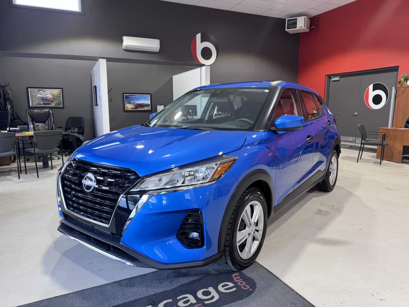 2024 Nissan Kicks S - Image 1