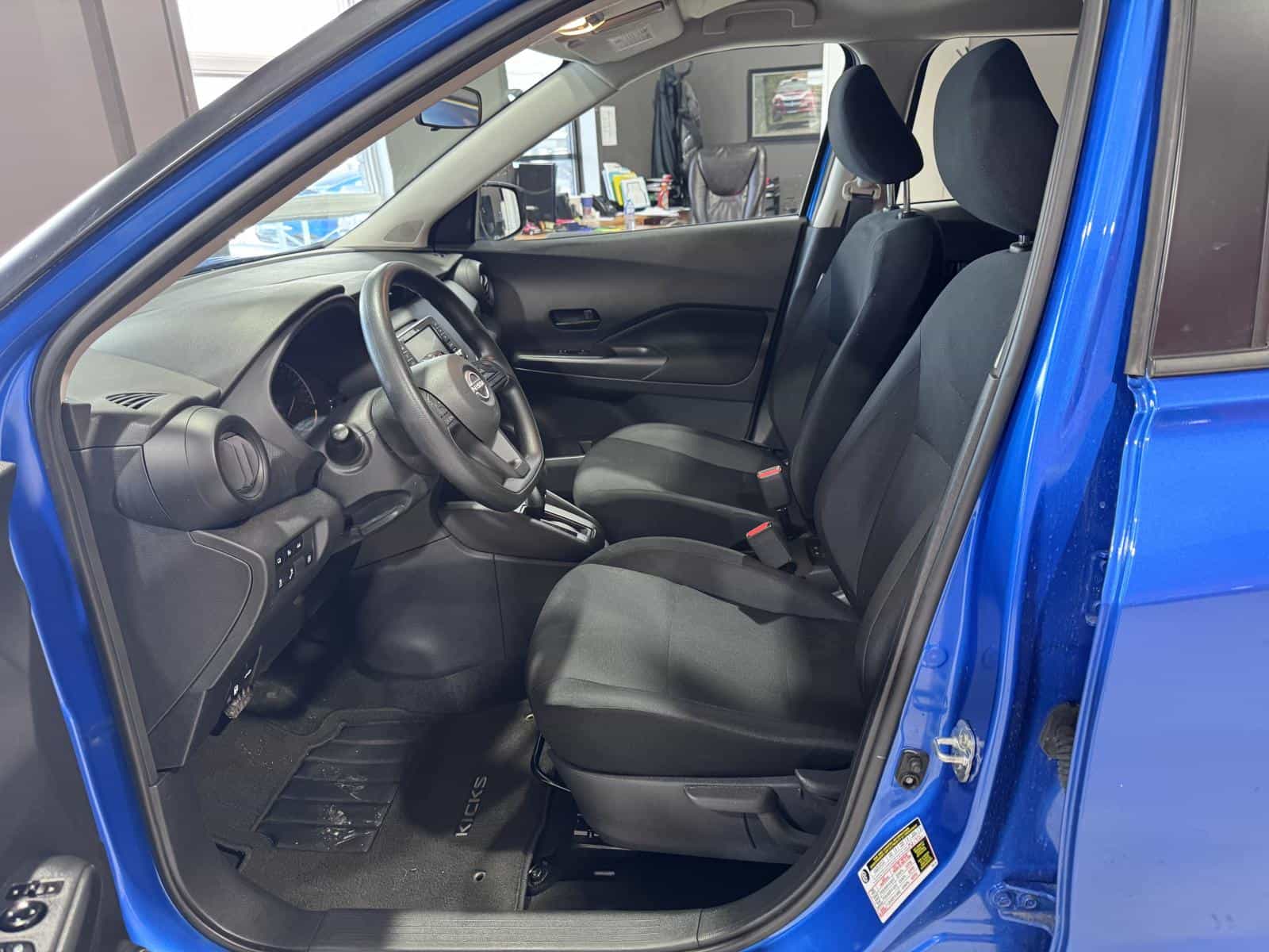 Image 14 Nissan Kicks S 2024