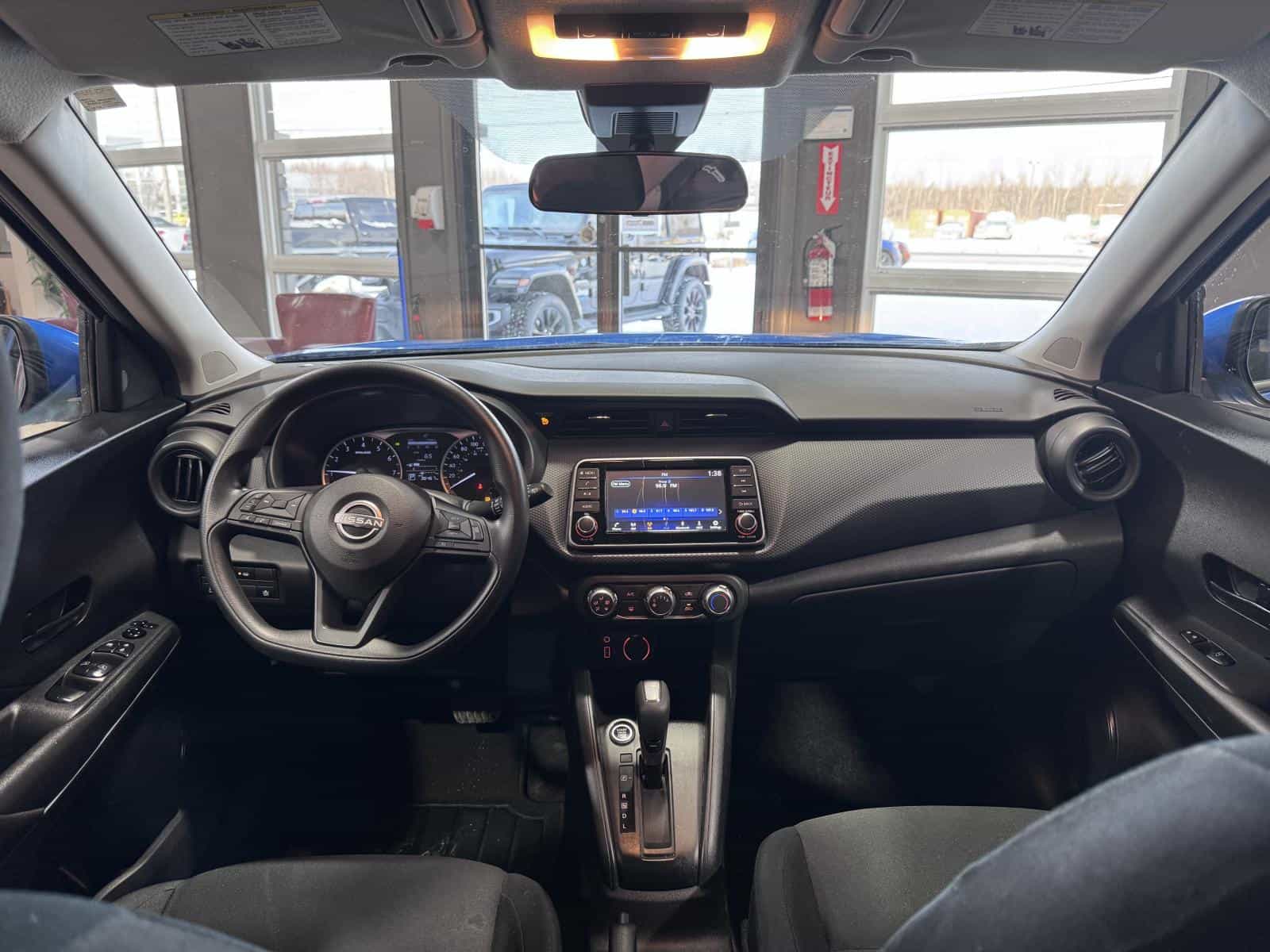 Image 25 Nissan Kicks S 2024