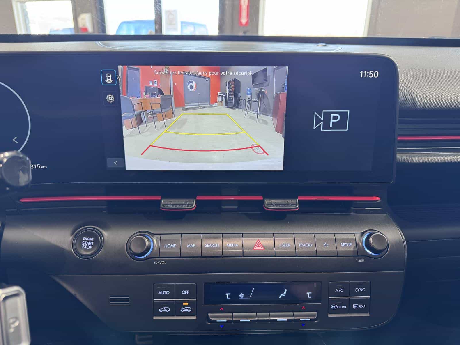 2024 Hyundai Kona N Line - Image 24