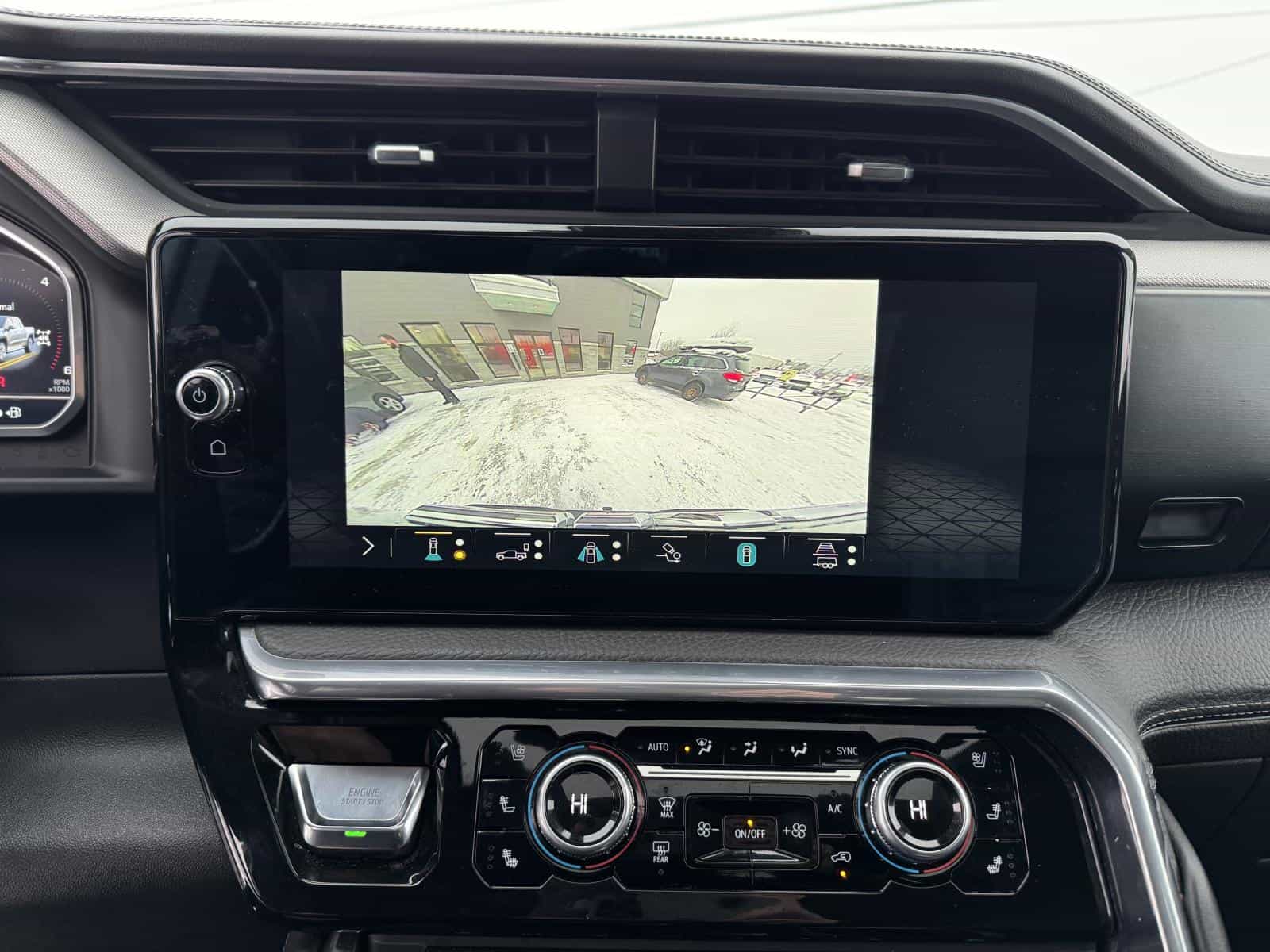 2023 GMC Sierra 1500 Denali - Image 26