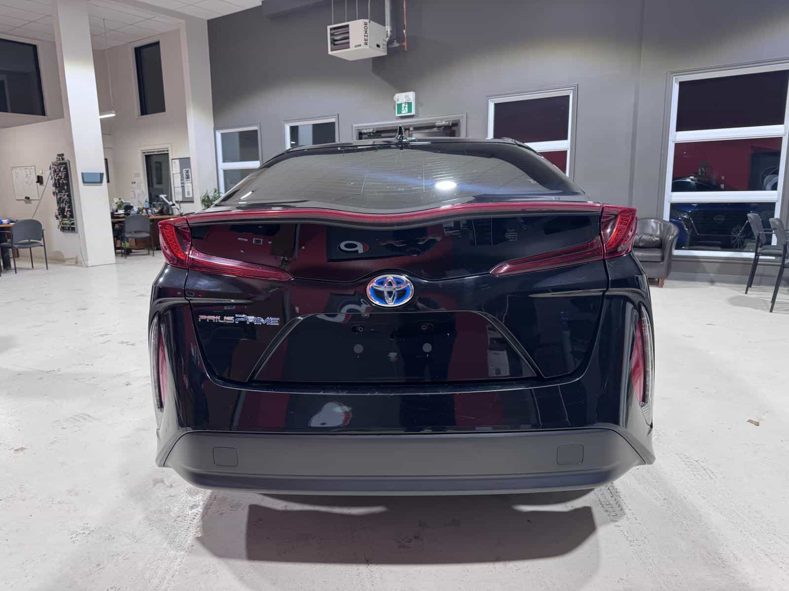 2021 Toyota Prius Prime Base - Image 5
