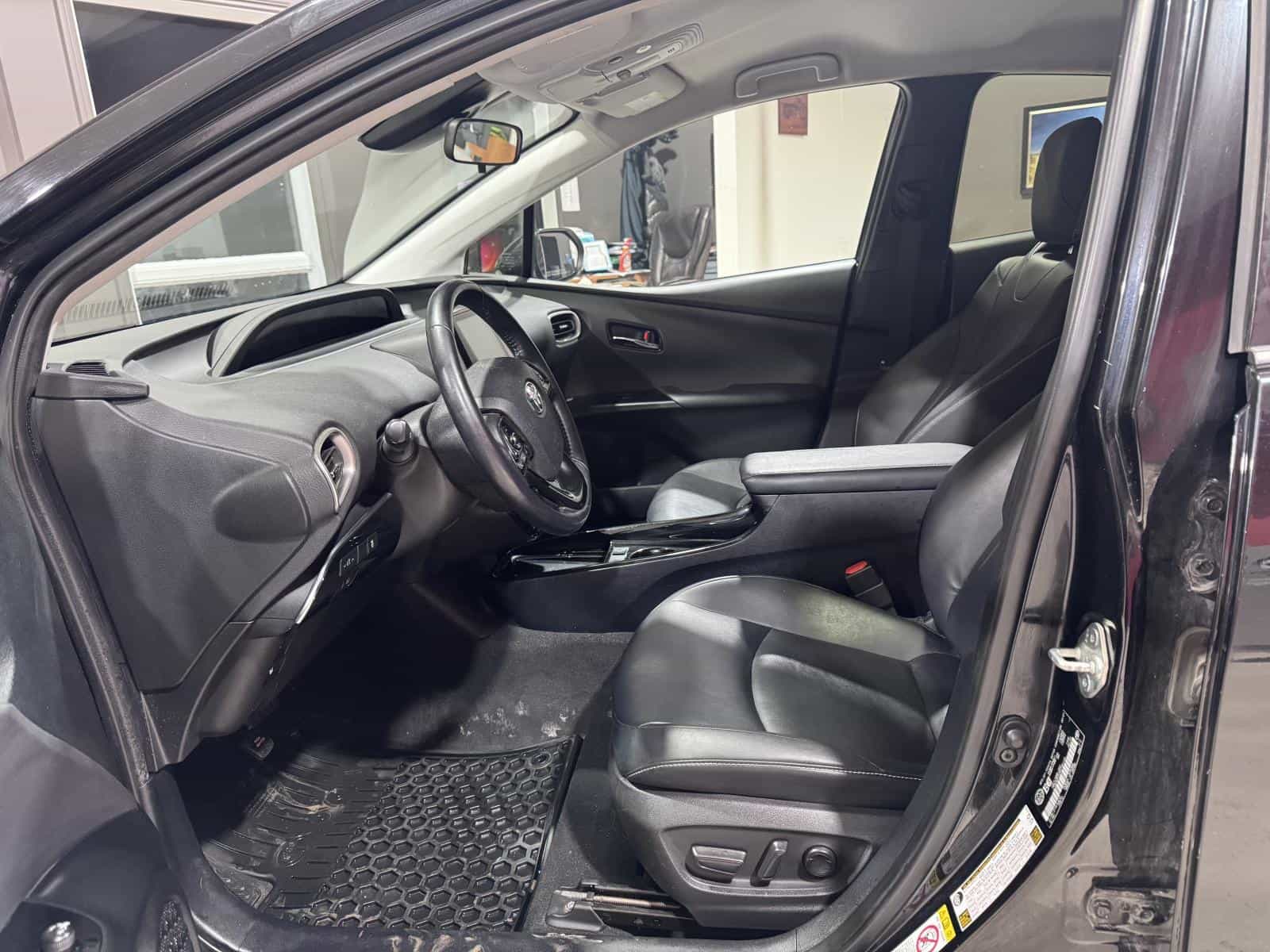 Image 15 Toyota Prius Prime Base 2021