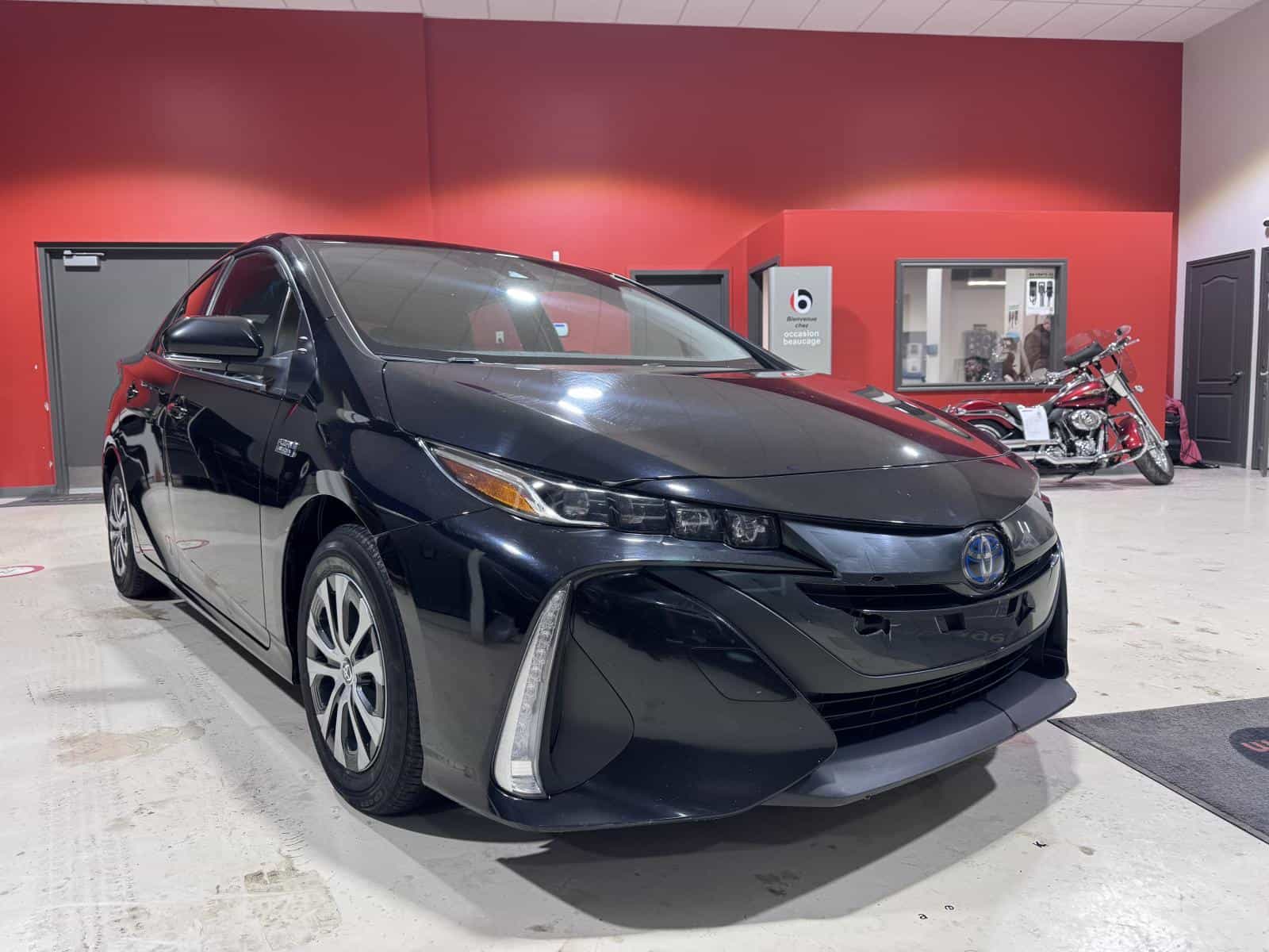 2021 Toyota Prius Prime Base - Image 11