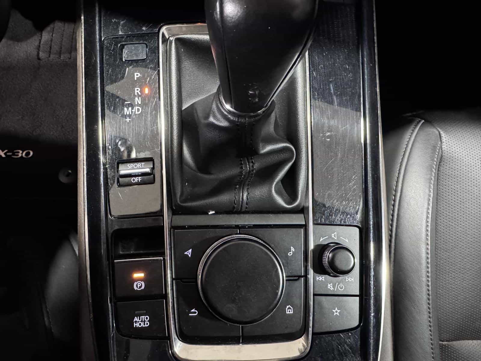 2022 Mazda CX-30 GT - Image 28