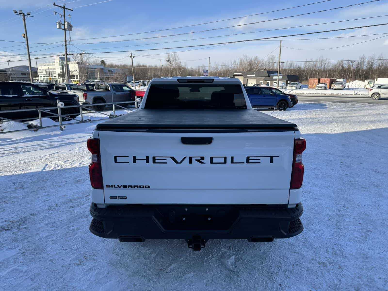 2024 Chevrolet Silverado 1500 Custom Trail Boss - Image 7