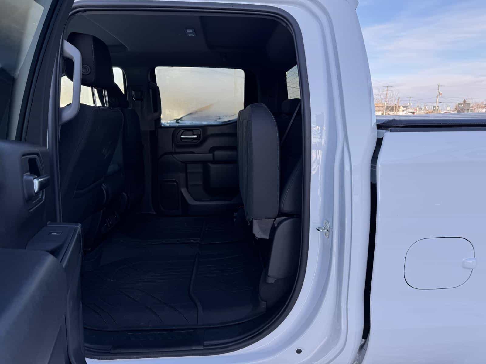 2024 Chevrolet Silverado 1500 Custom Trail Boss - Image 15