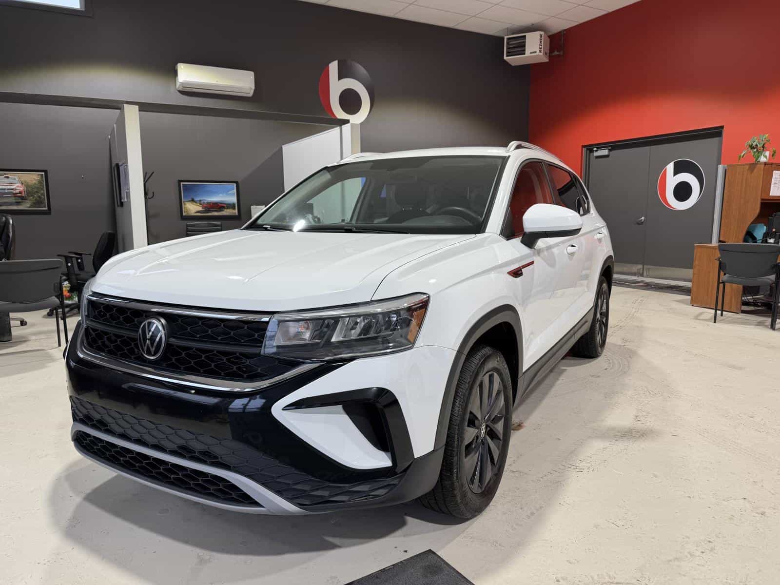 Image 1 Volkswagen Taos Comfortline 2022