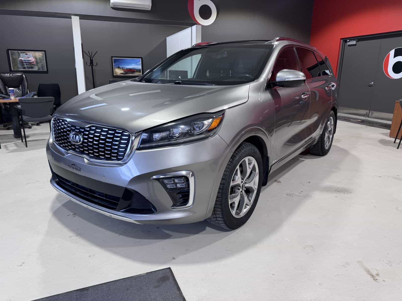 Image 1 Kia Sorento SX 2019