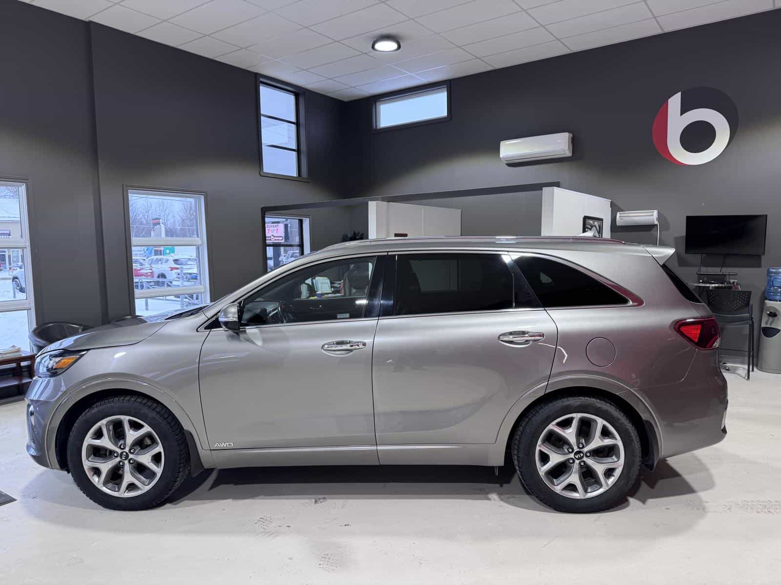 Image 3 Kia Sorento SX 2019
