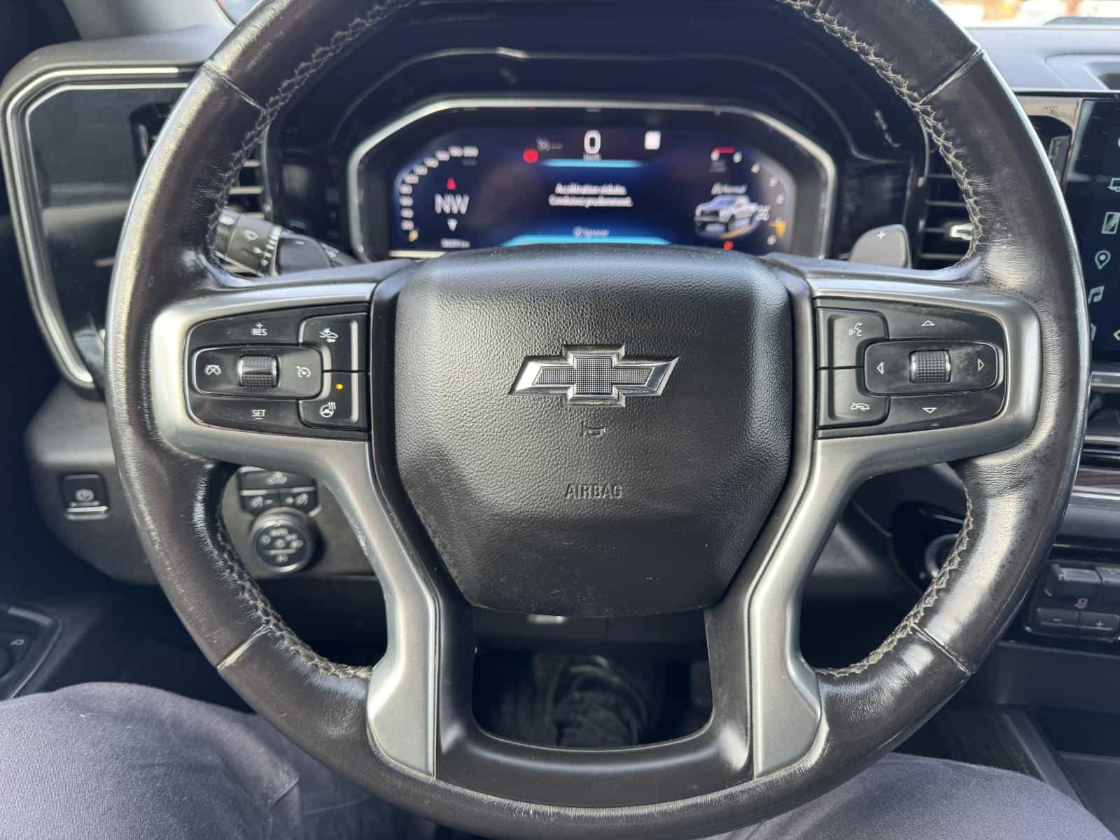 2023 Chevrolet Silverado 1500 LT Trail Boss - Image 17