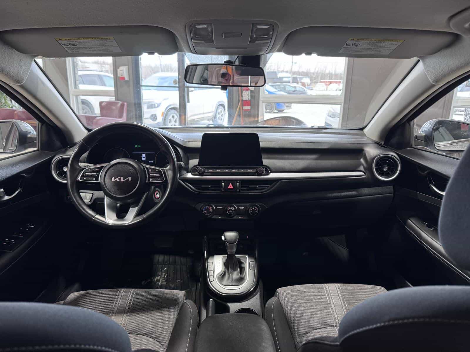 2023 Kia Forte EX - Image 25