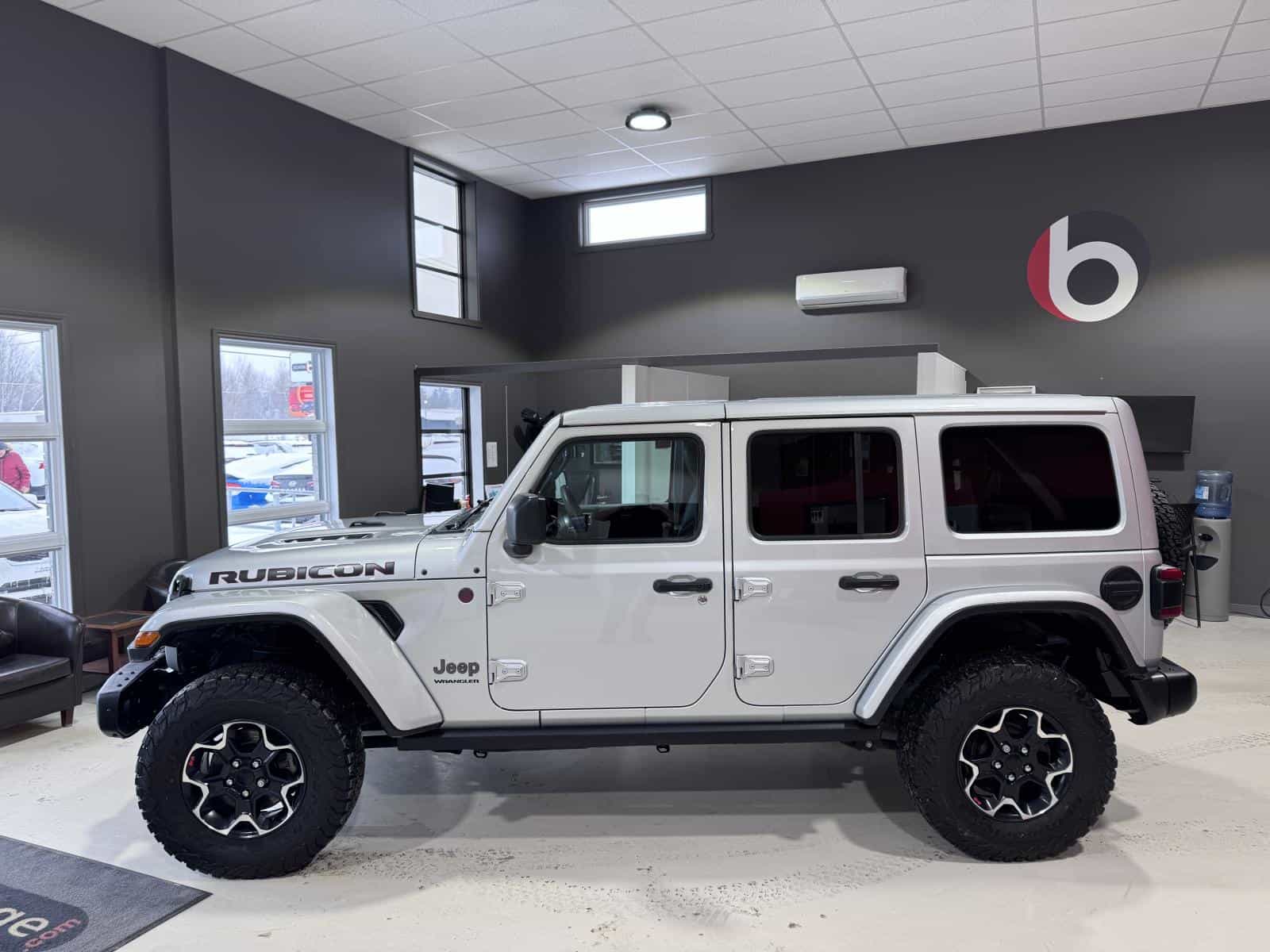 2023 Jeep Wrangler Unlimited Rubicon - Image 3