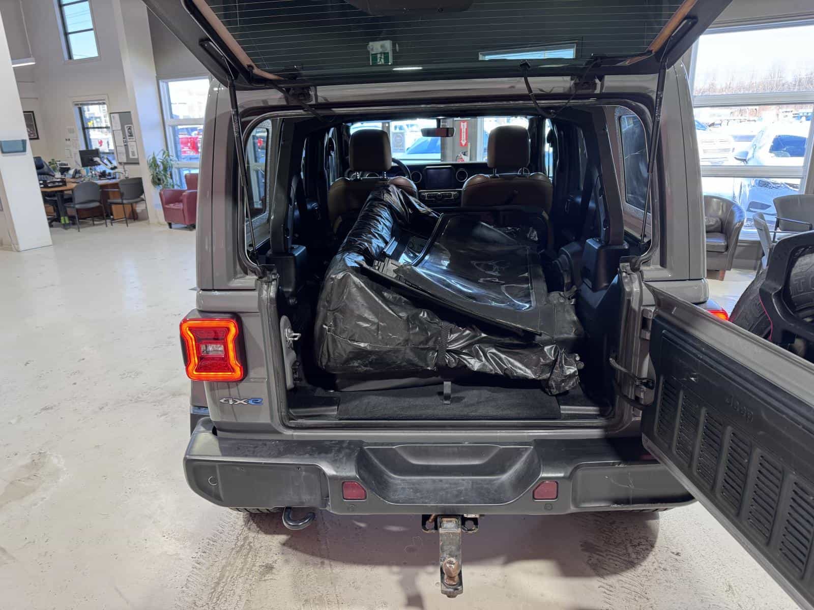 Image 7 Jeep Wrangler Ultd Sahara 4XE 2021