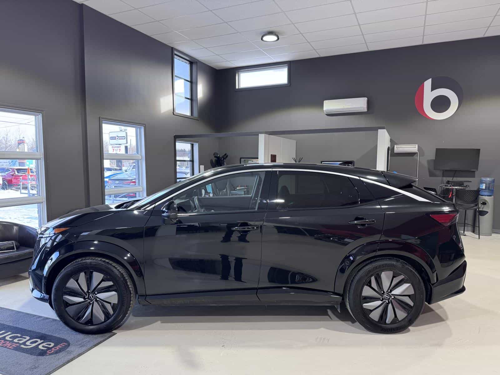 2025 Nissan Ariya Engage - Image 3