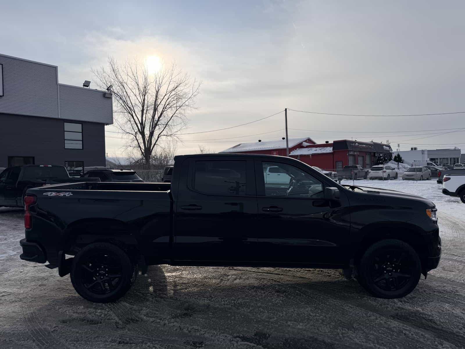 2024 Chevrolet Silverado 1500 RST - Image 10