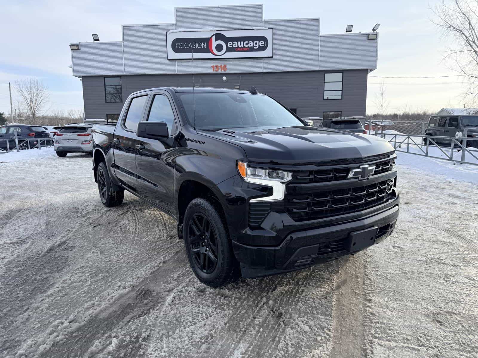 2024 Chevrolet Silverado 1500 RST - Image 12
