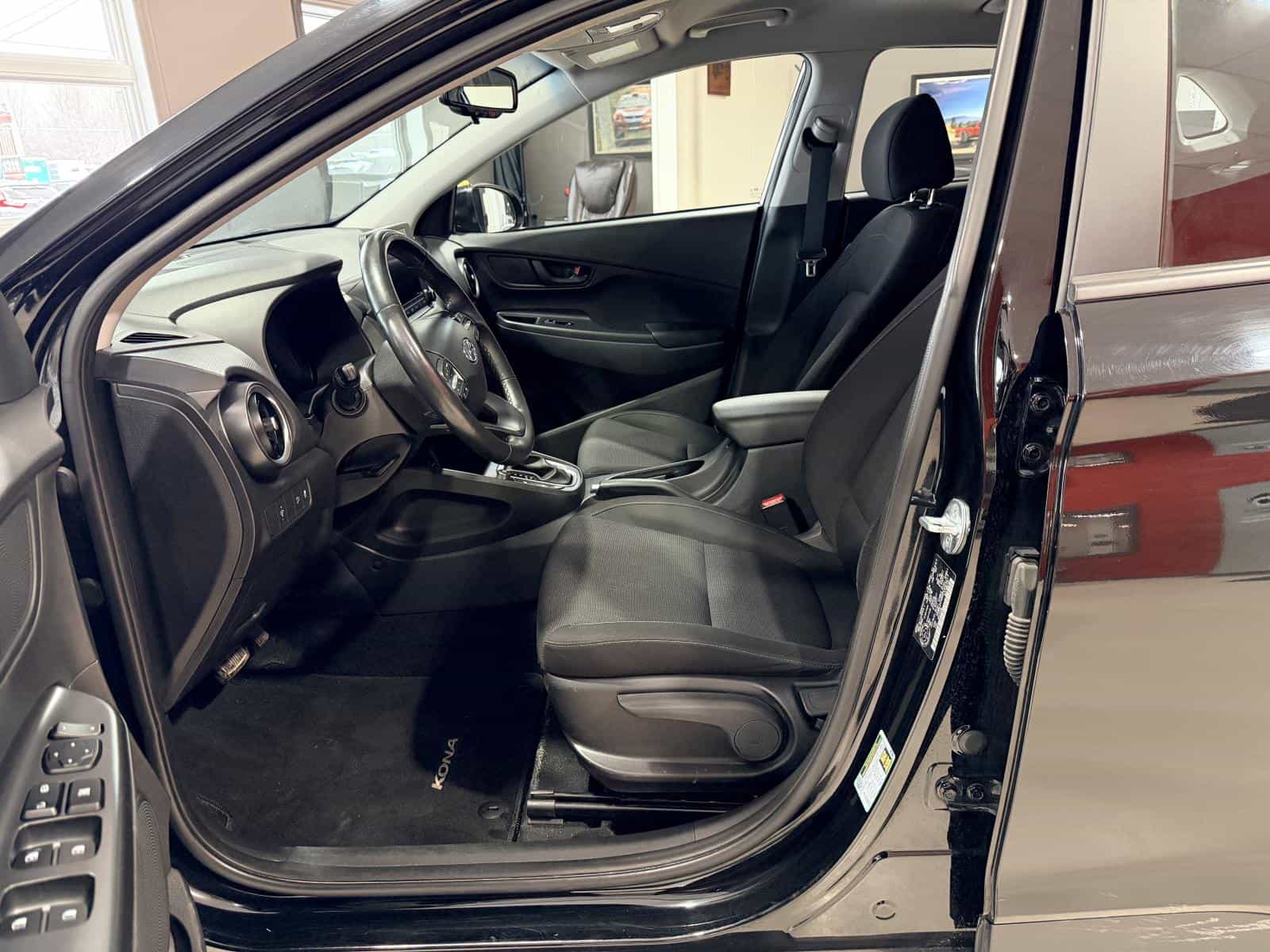 2023 Hyundai Kona Preferred - Image 15