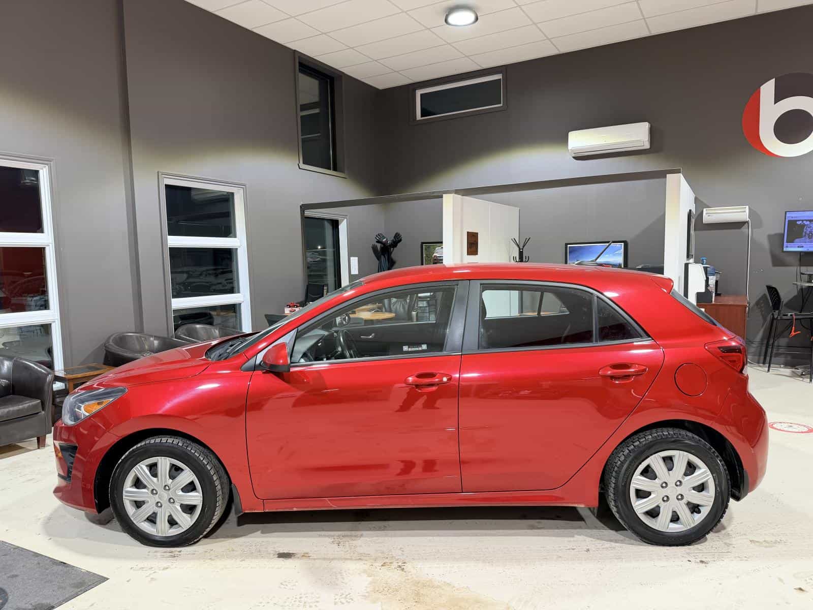 2021 Kia Rio LX Premium - Image 3