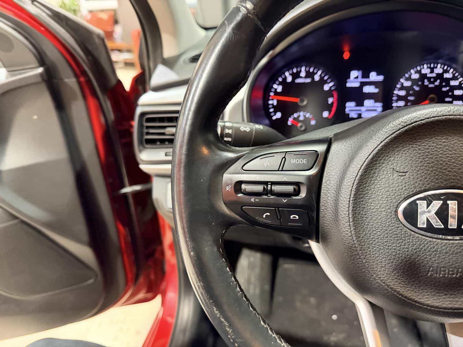 2021 Kia Rio LX Premium - Image 20