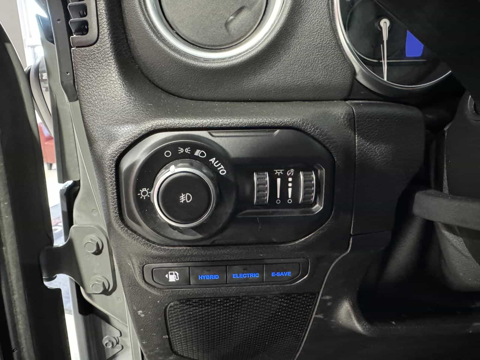 2021 Jeep Wrangler Ultd Sahara 4XE - Image 18