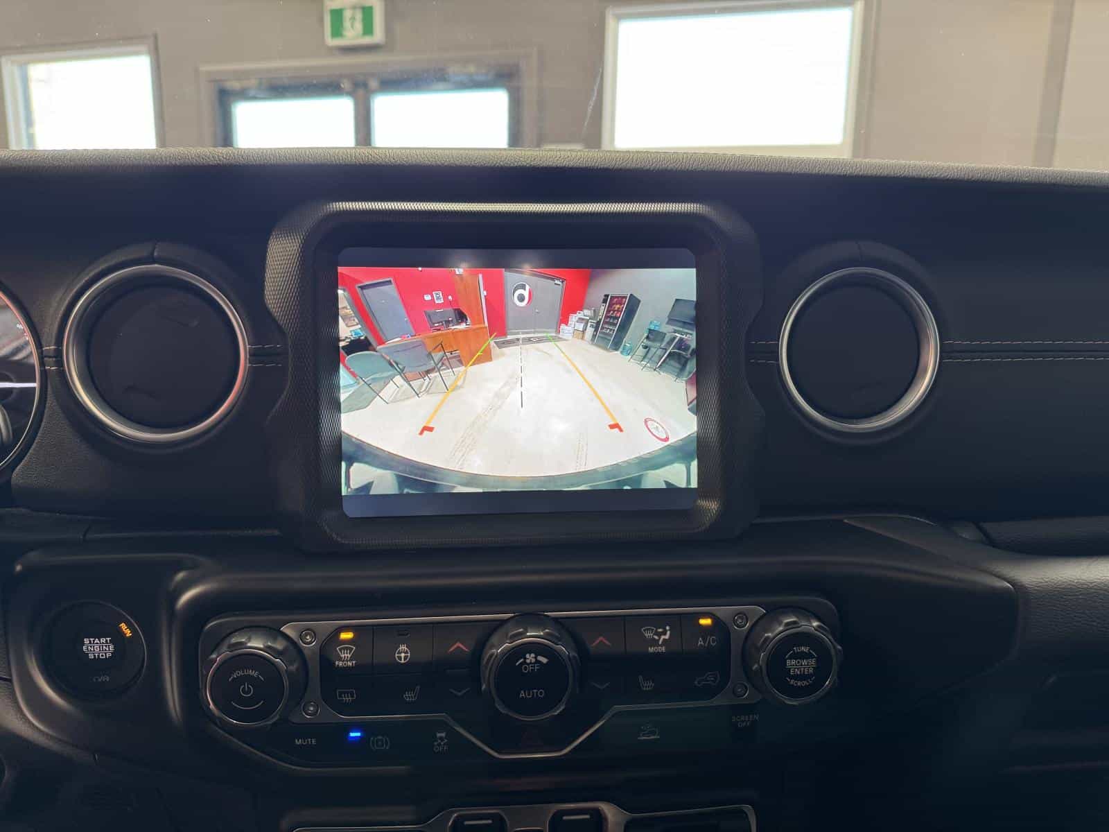 2021 Jeep Wrangler Ultd Sahara 4XE - Image 27