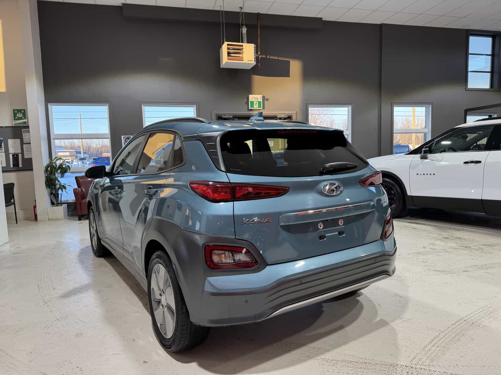 2021 Hyundai Kona EV Ultimate - Image 4