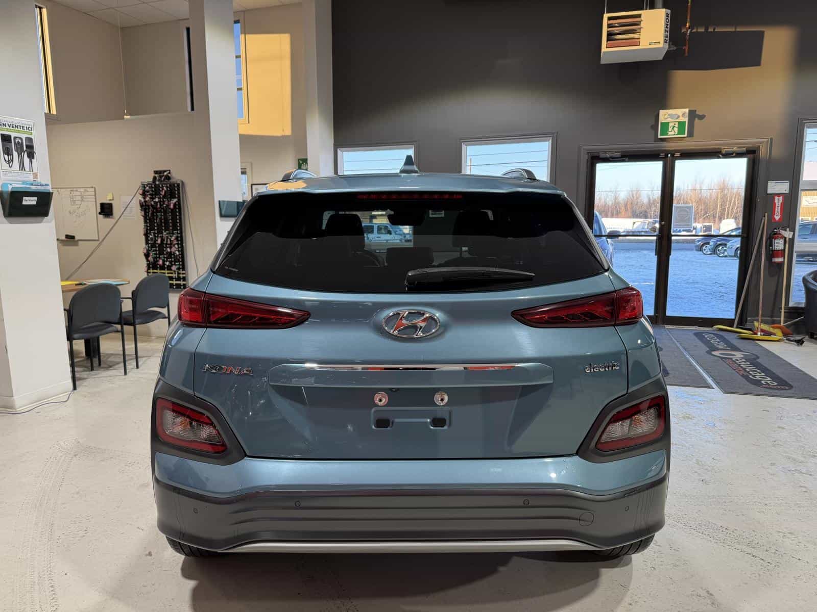 2021 Hyundai Kona EV Ultimate - Image 5