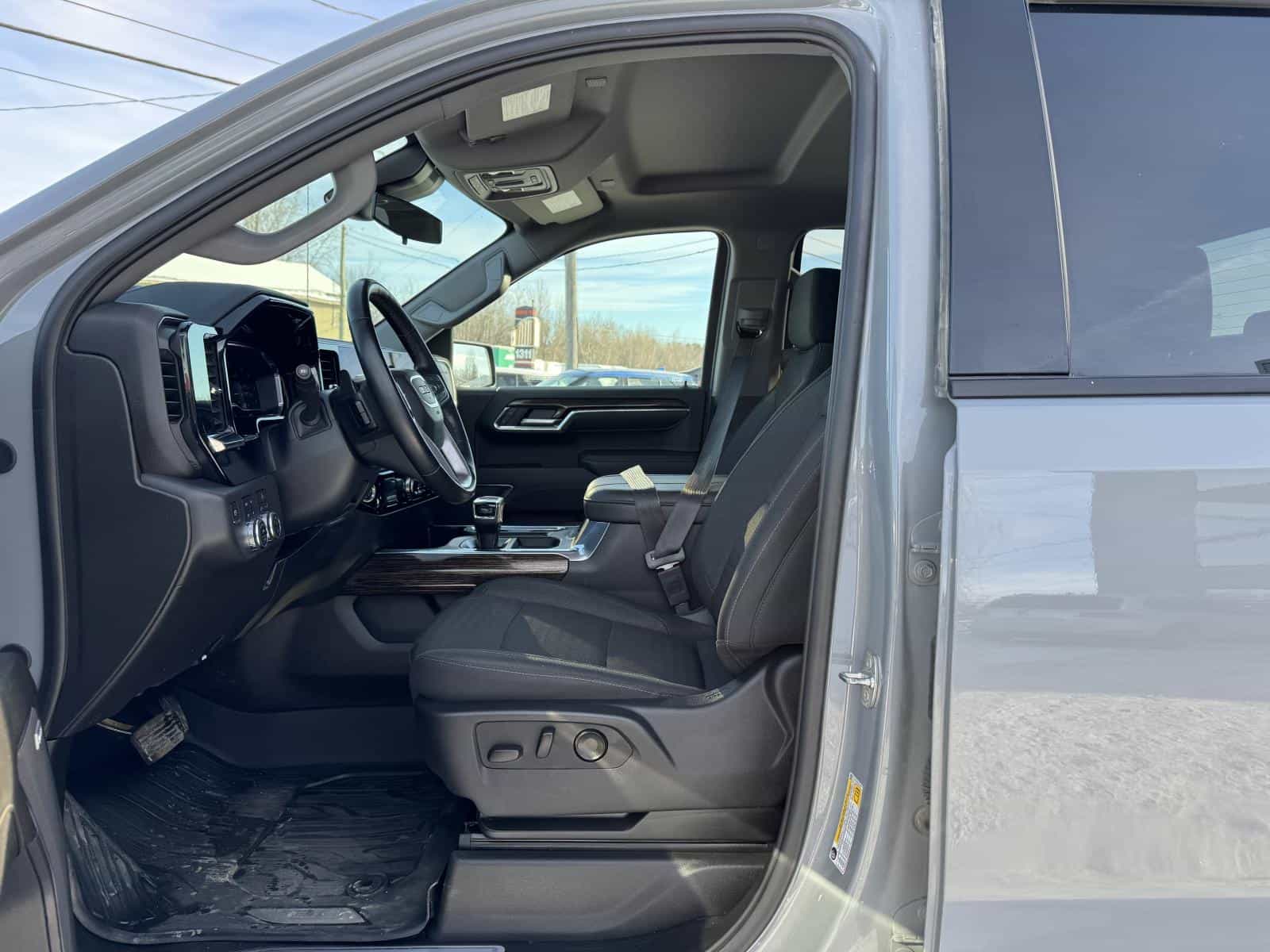 Image 16 GMC Sierra 1500 Elevation 2024