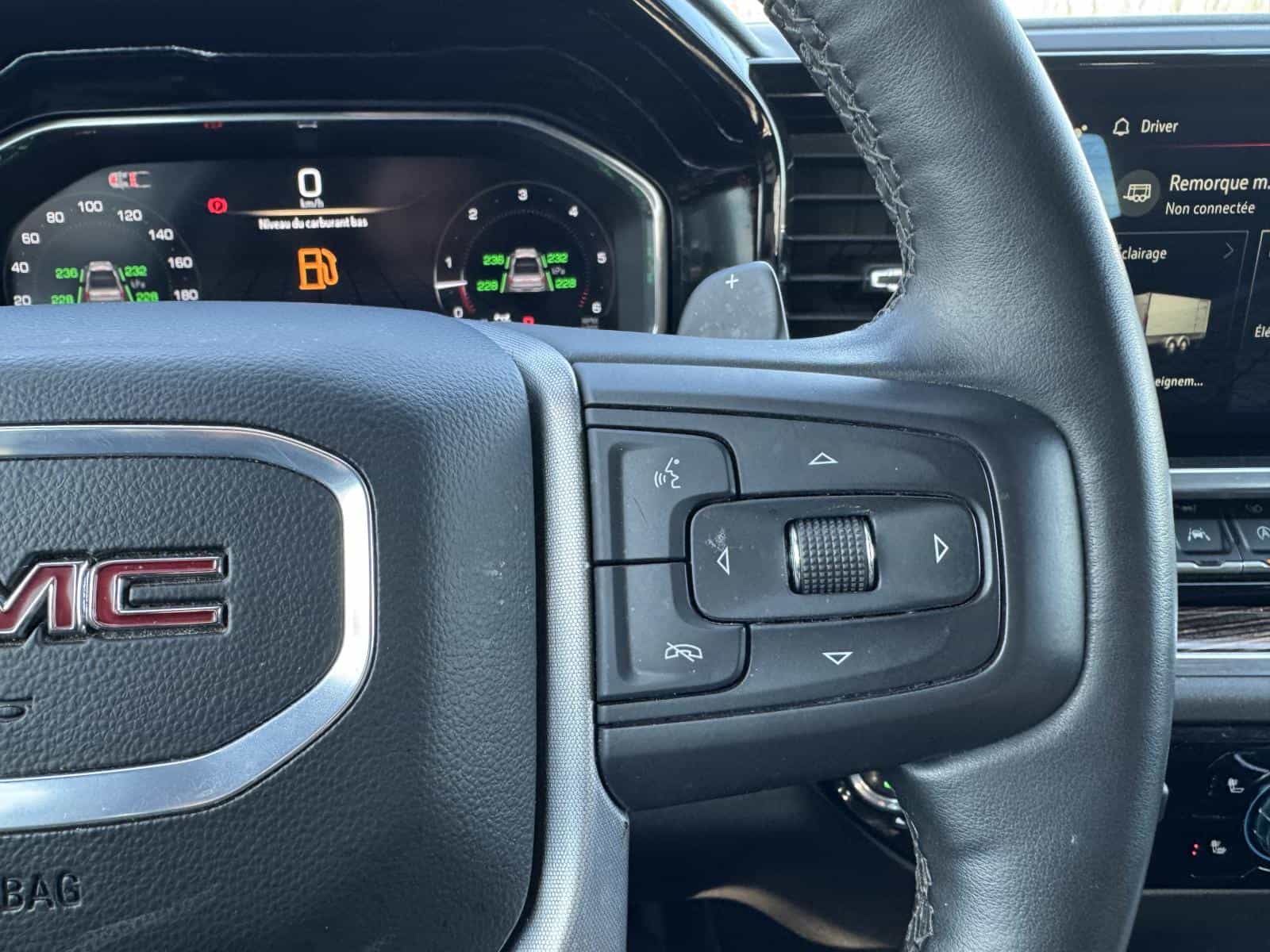 2024 GMC Sierra 1500 Elevation - Image 23