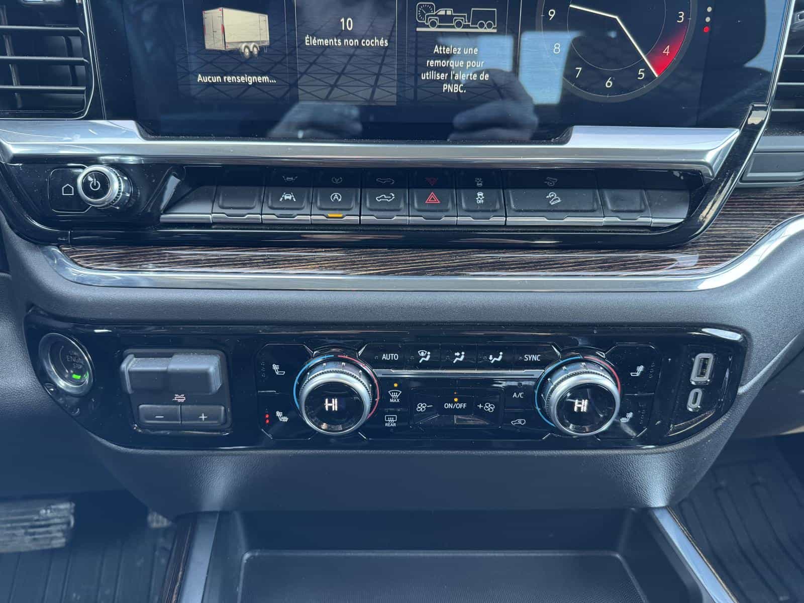 2024 GMC Sierra 1500 Elevation - Image 29