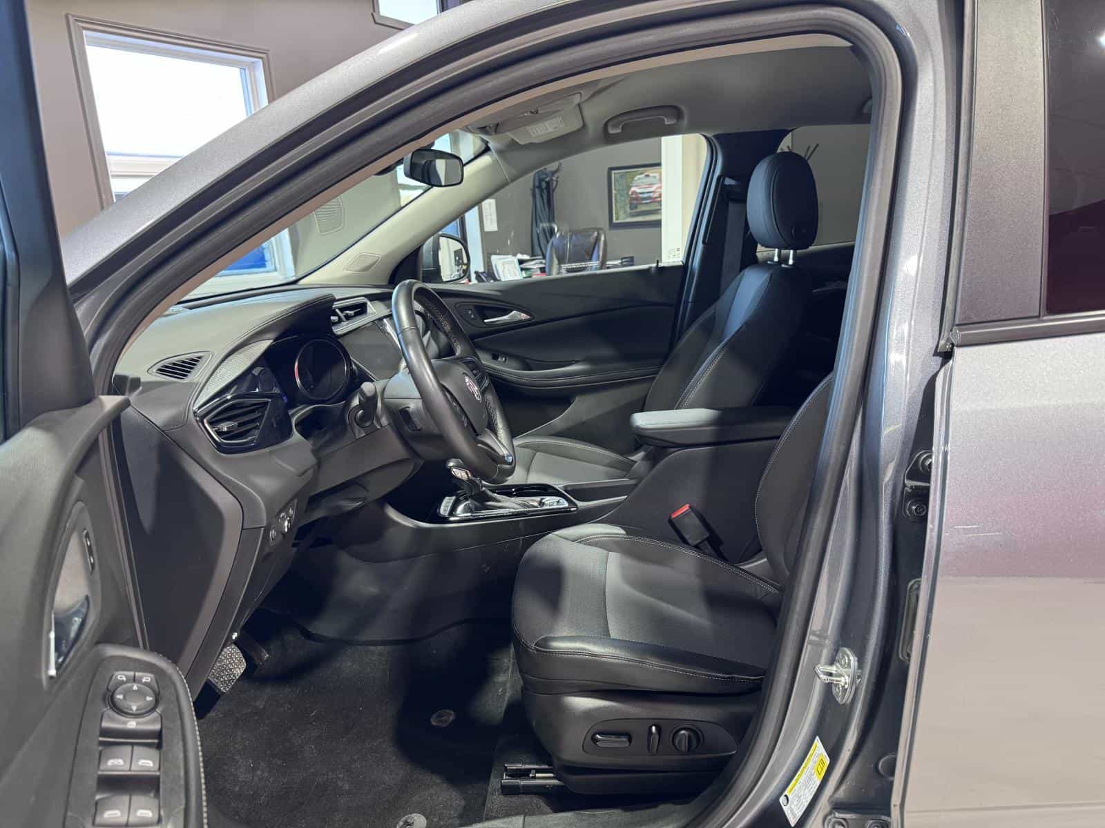 2022 Buick Encore GX Select - Image 15