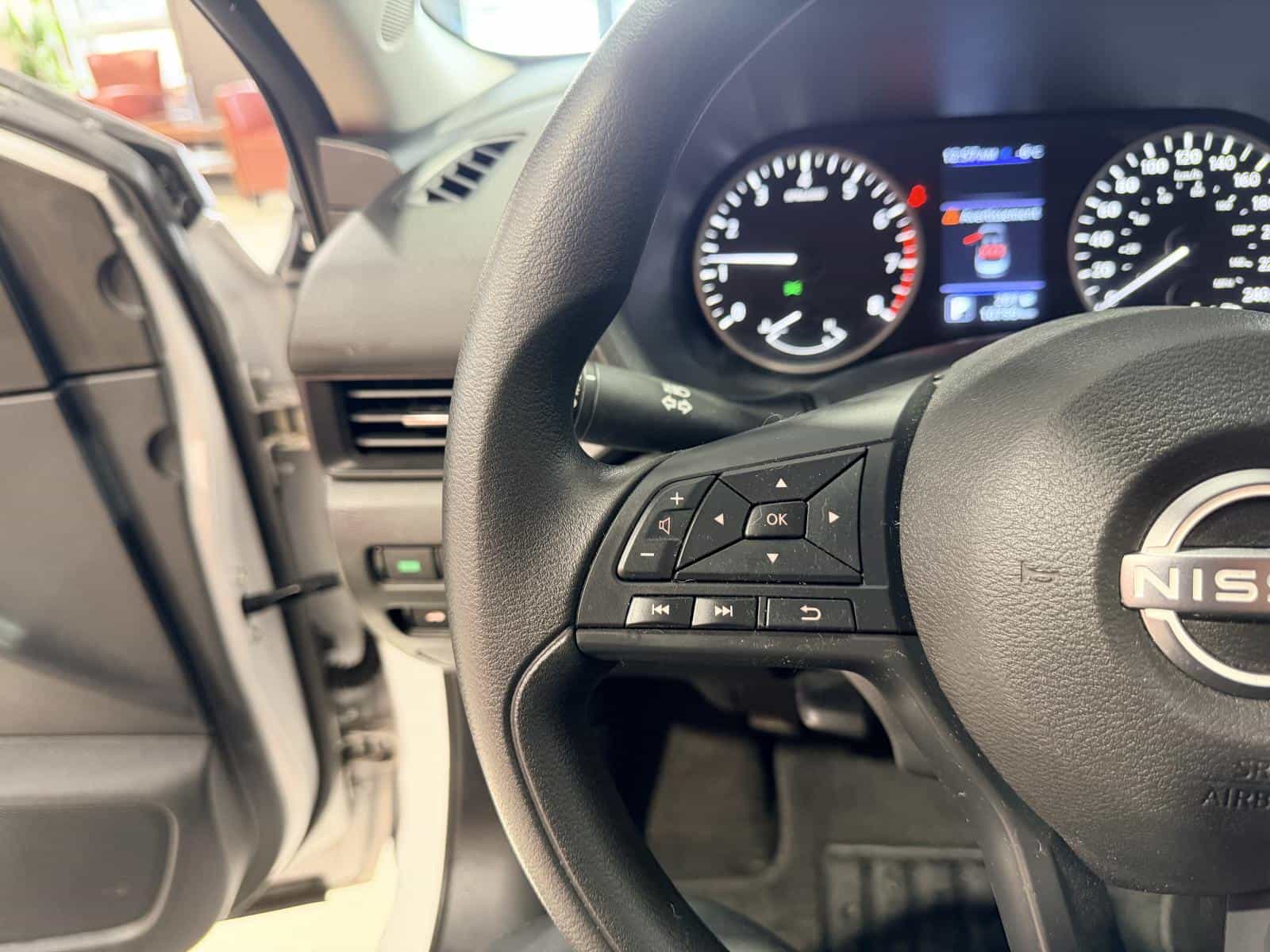 Image 16 Nissan Sentra S 2025