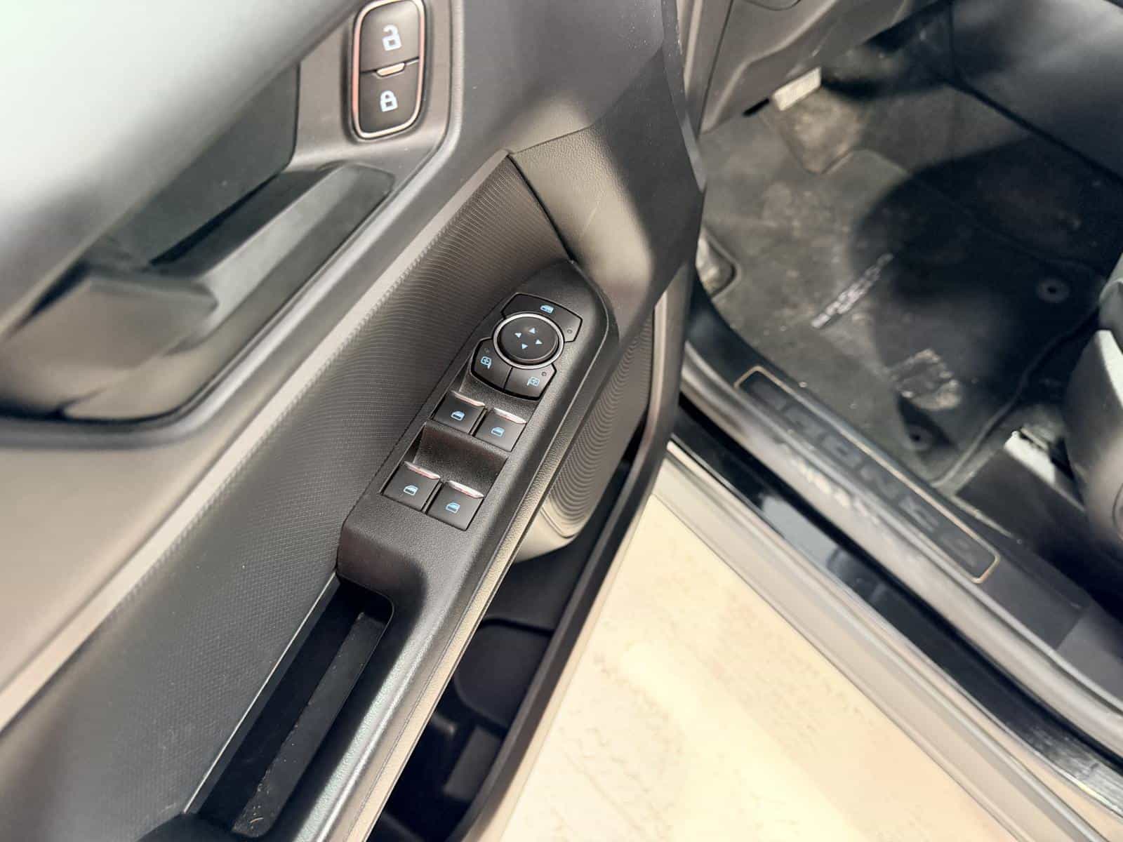 2022 Ford Bronco Big Bend - Image 16