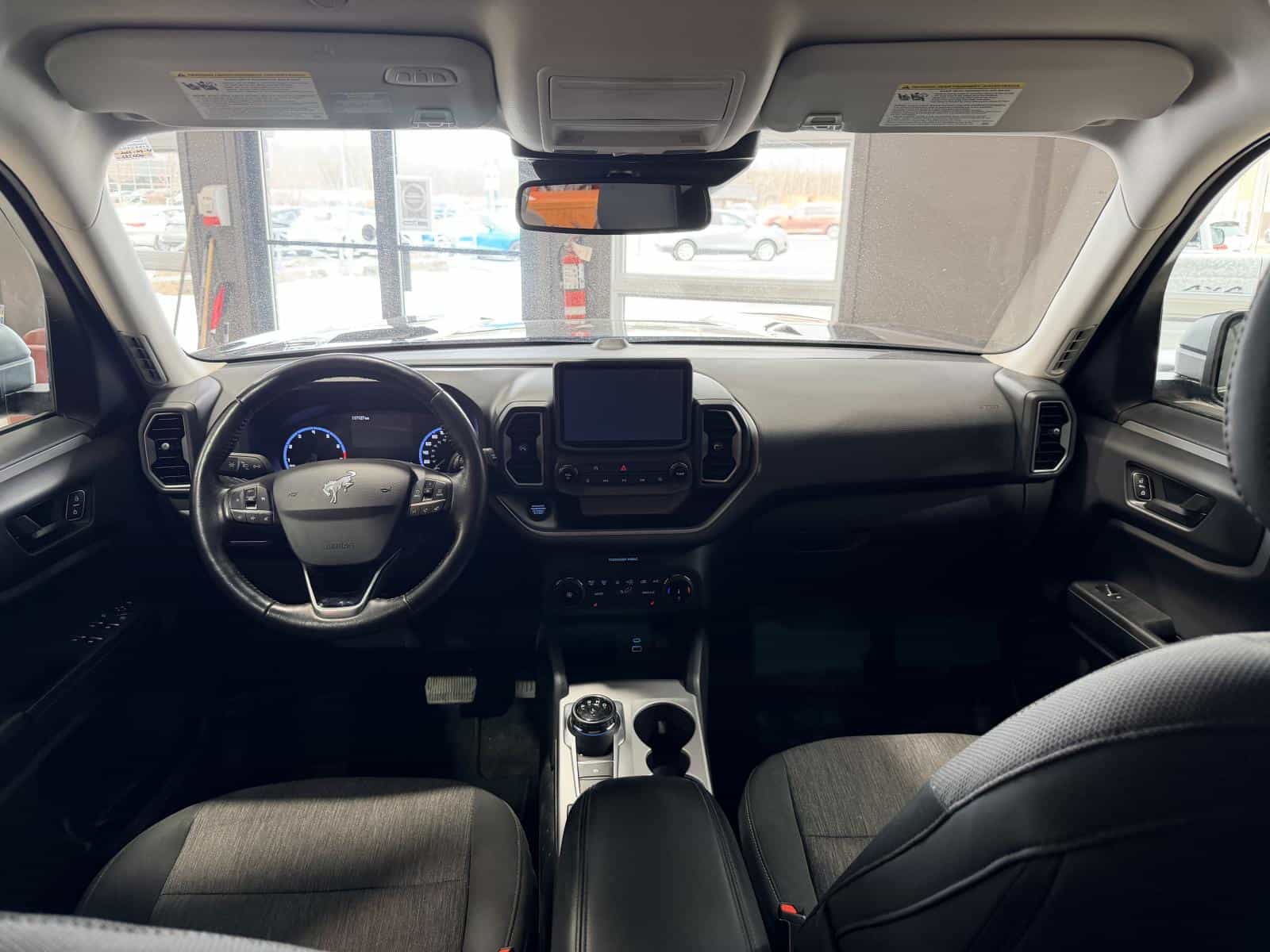 2022 Ford Bronco Big Bend - Image 28