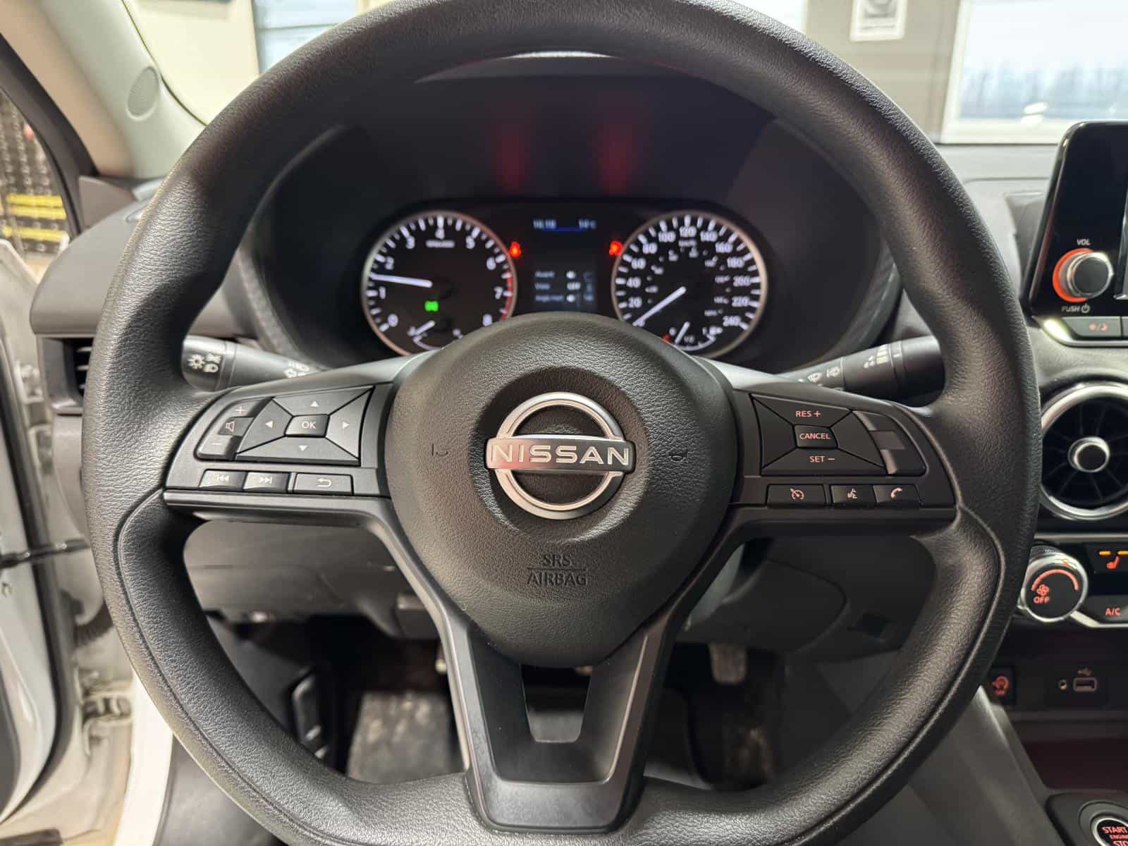 2024 Nissan Sentra S - Image 17