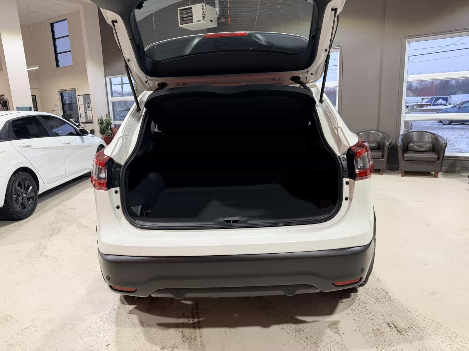 2023 Nissan Qashqai S - Image 7