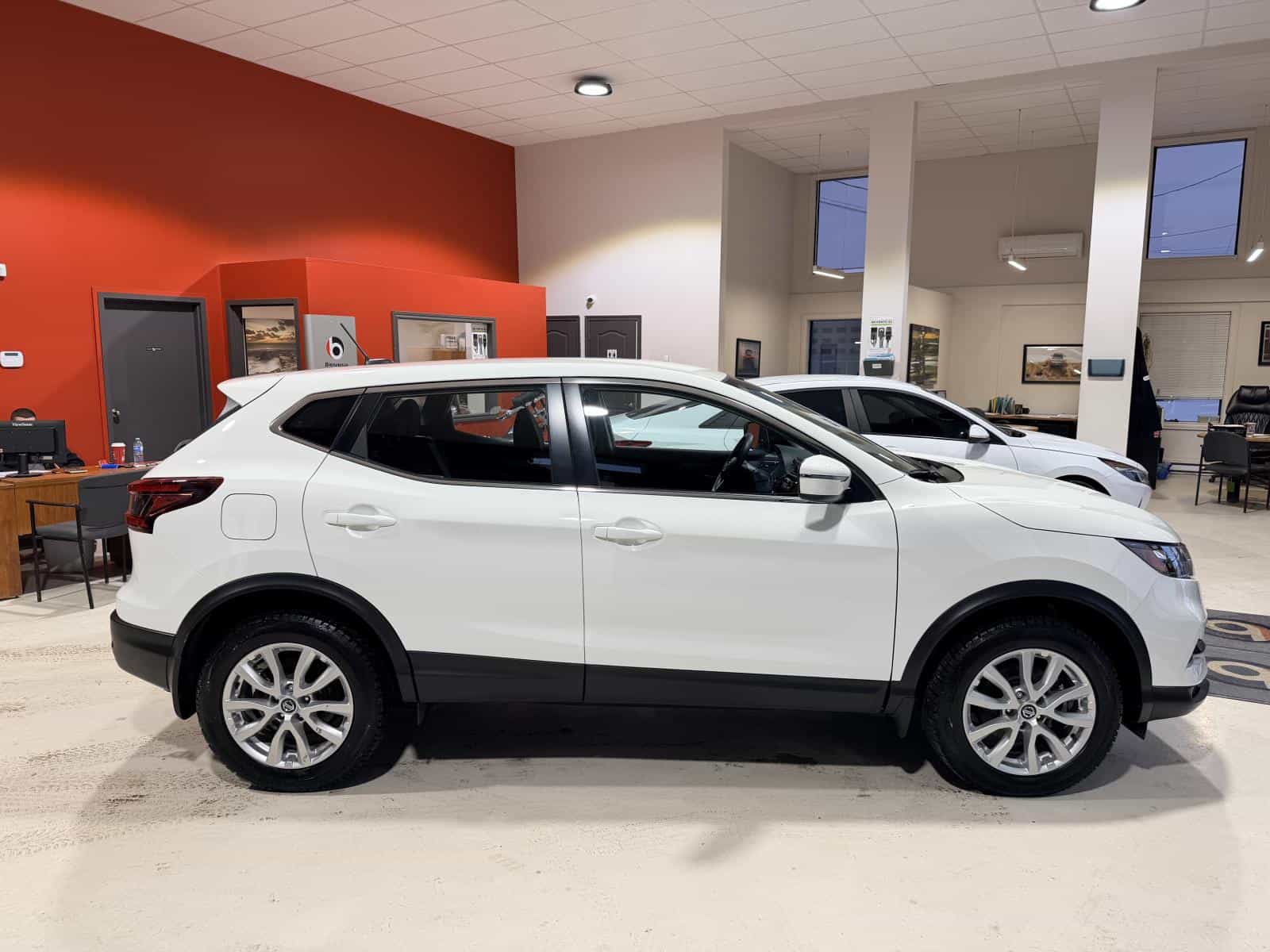 2023 Nissan Qashqai S - Image 9