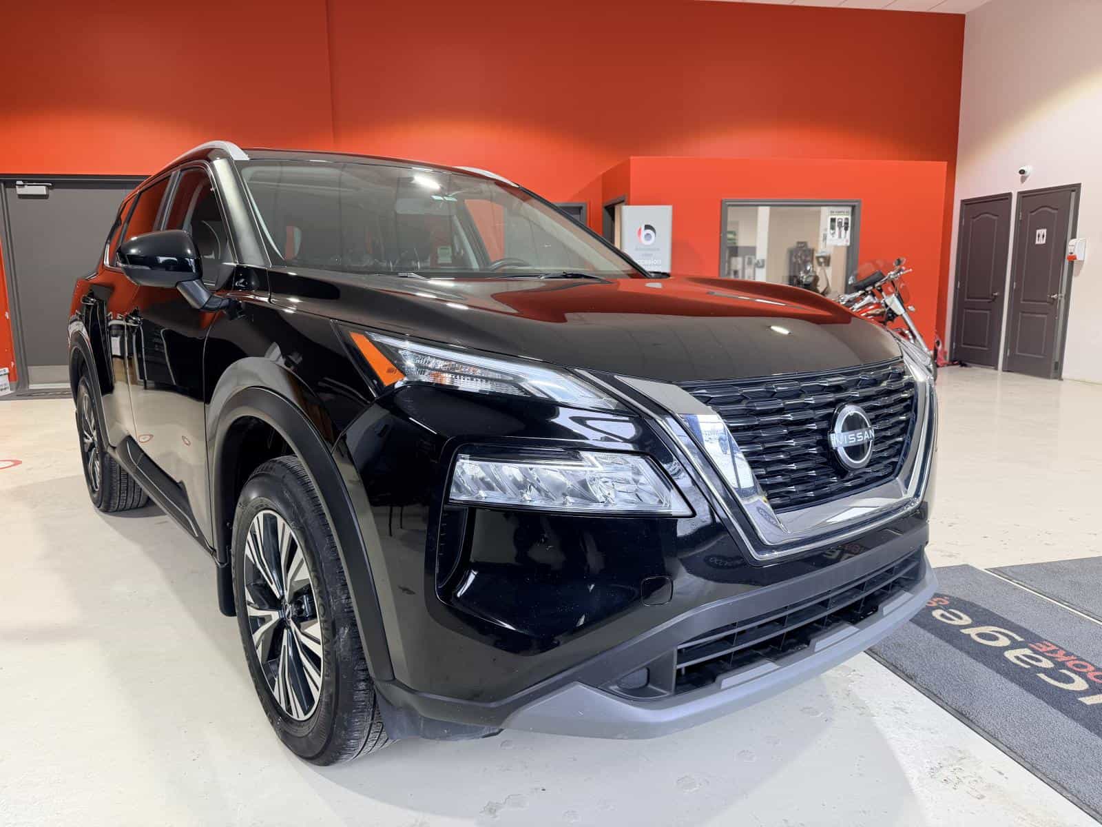 Image 9 Nissan Rogue SV 2023